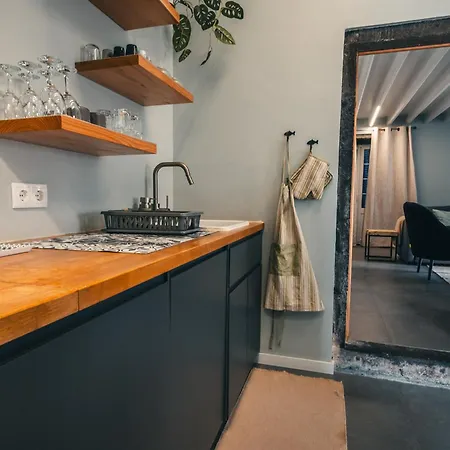 Stone House * Achadinha