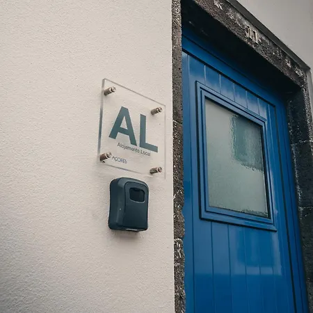 בית נופש Stone House *