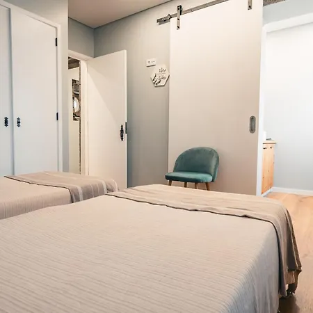 Stone House בית נופש Achadinha