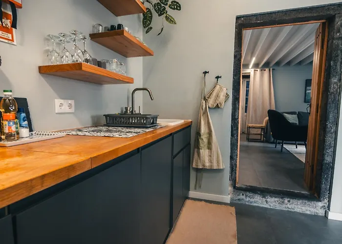 Stone House * Achadinha